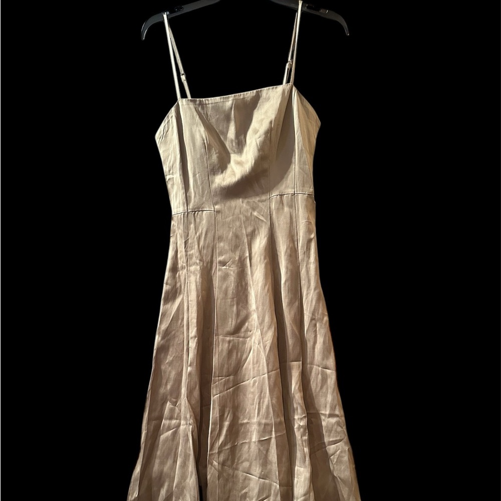 NWT Banana Republic ladies semi formal dress size 2